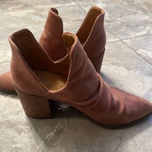 Francesca’s slit suede ankle bootie